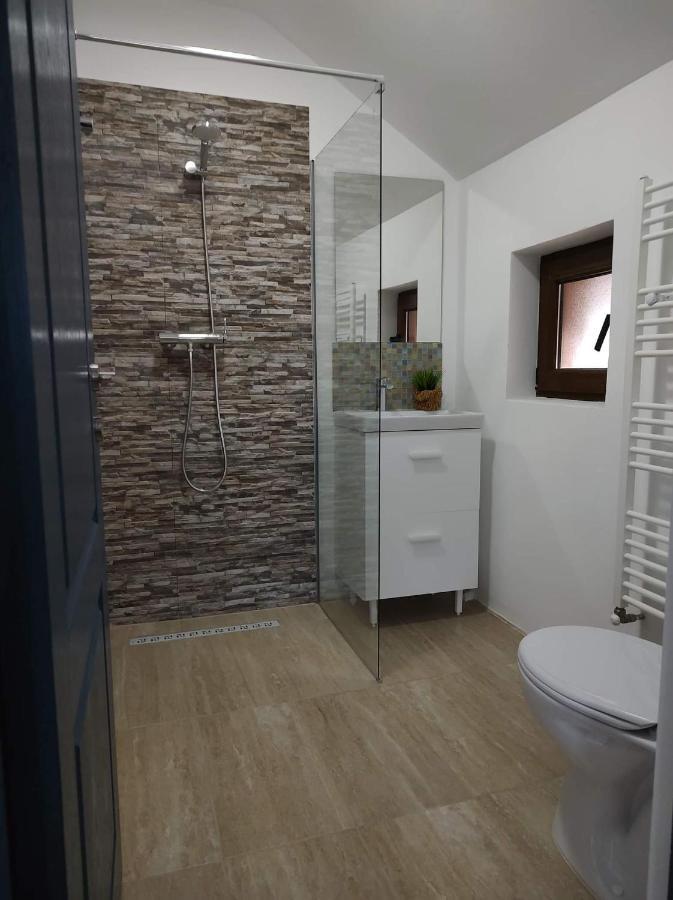 Dania&Petru Residence ตือร์กูออกนา ภายนอก รูปภาพ
