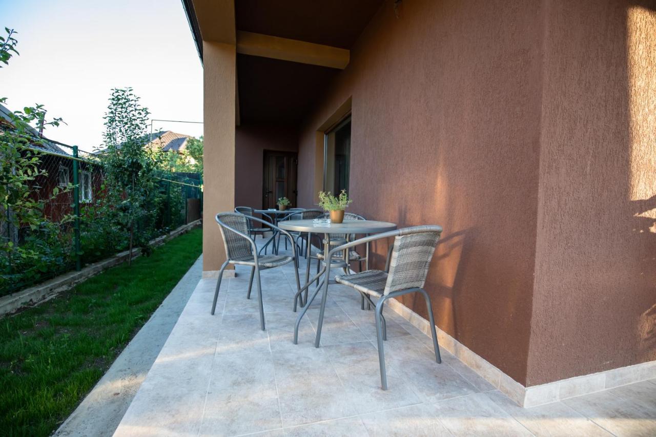 Dania&Petru Residence ตือร์กูออกนา ภายนอก รูปภาพ