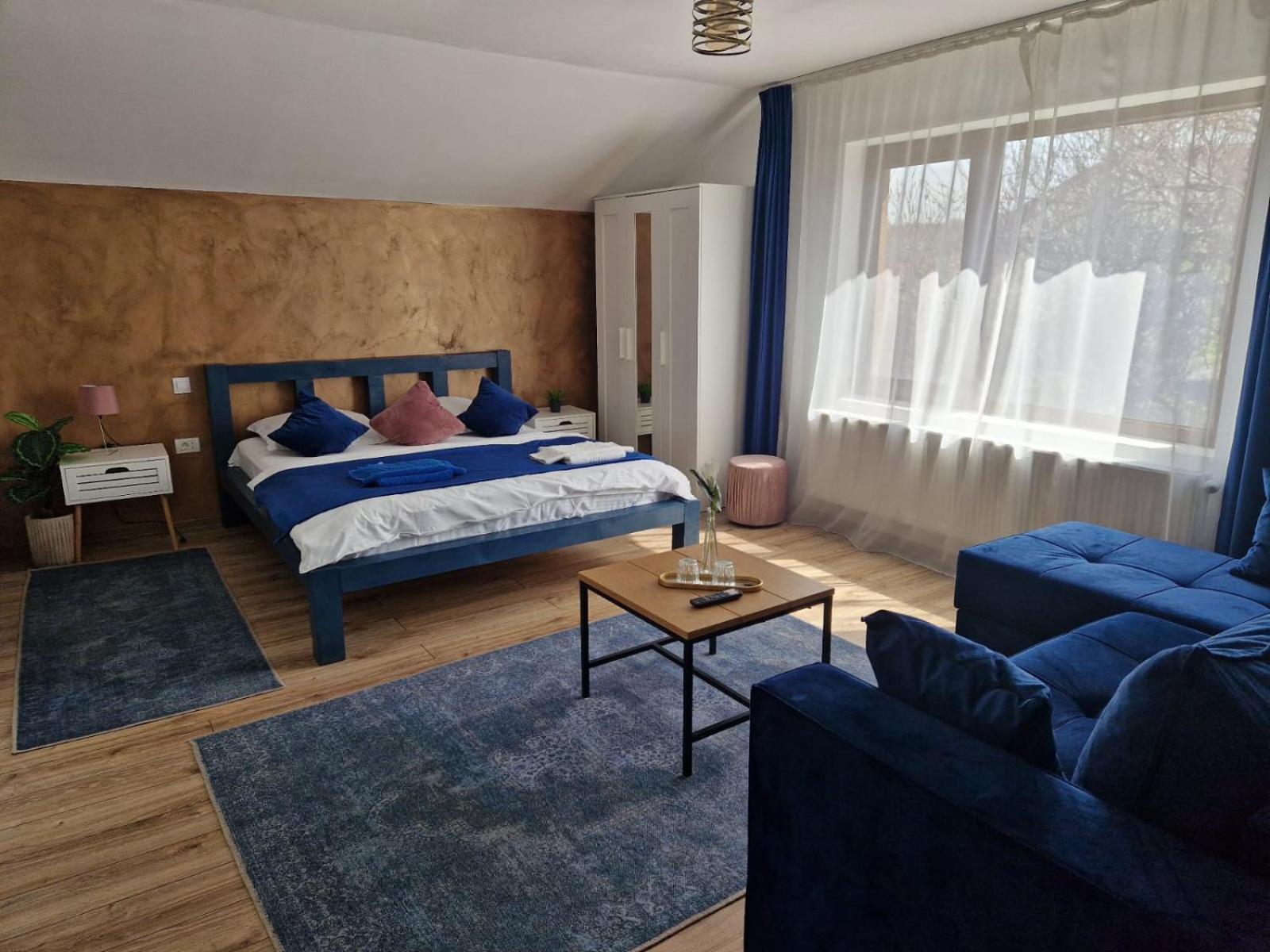 Dania&Petru Residence ตือร์กูออกนา ภายนอก รูปภาพ